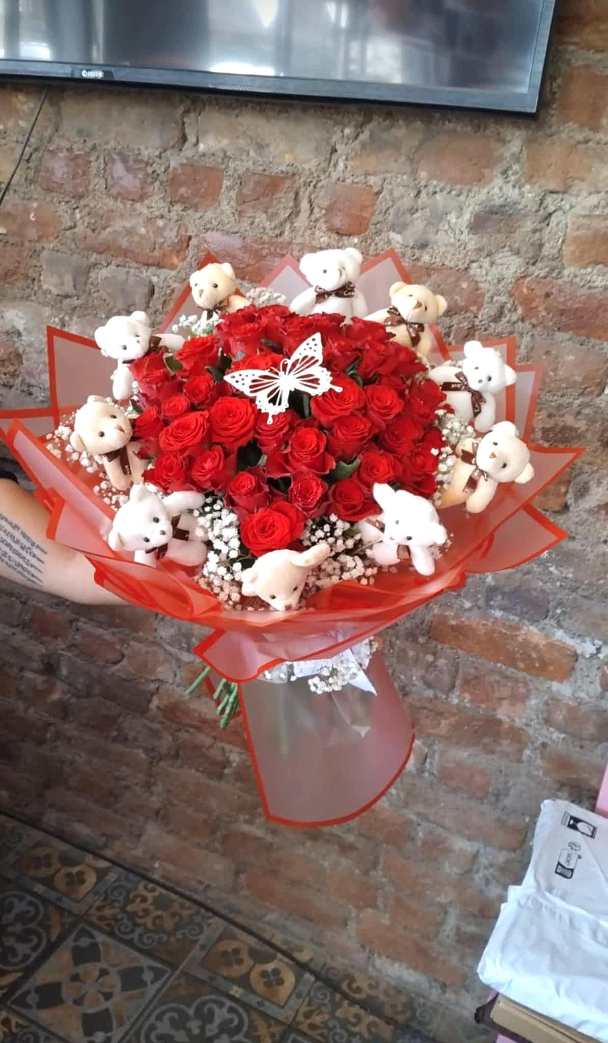 40'lı Kırmızı Gül Buketi ve Ayıcıklar